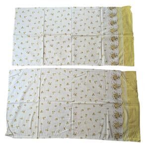 Set 2 Vintage Yellow Rose Floral Pillowcases 1960s 1970s Pair